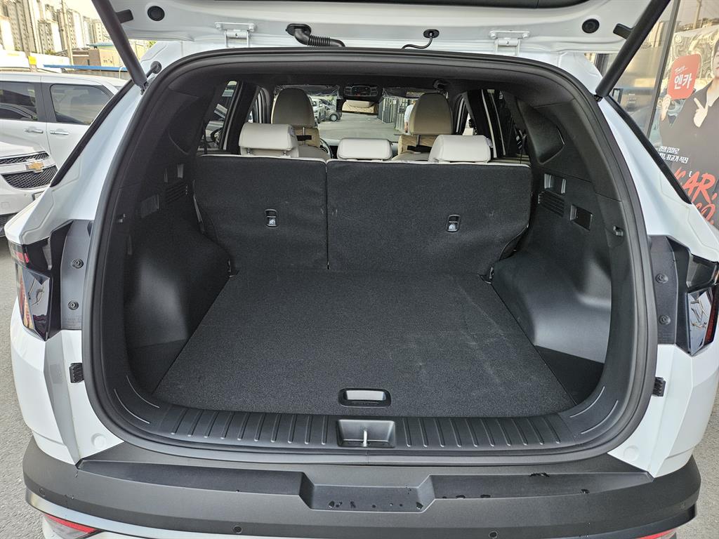 HYUNDAI Tucson - Vista 5