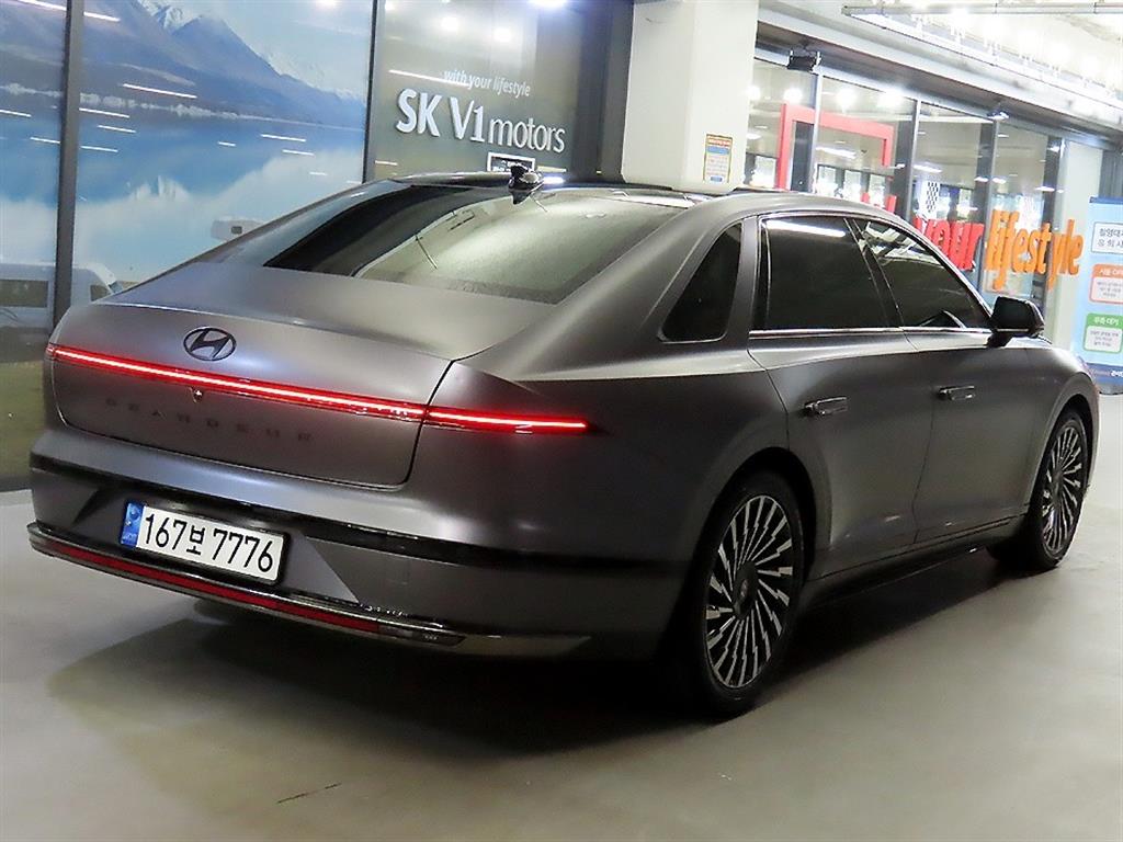 HYUNDAI Grandeur - Vista 4