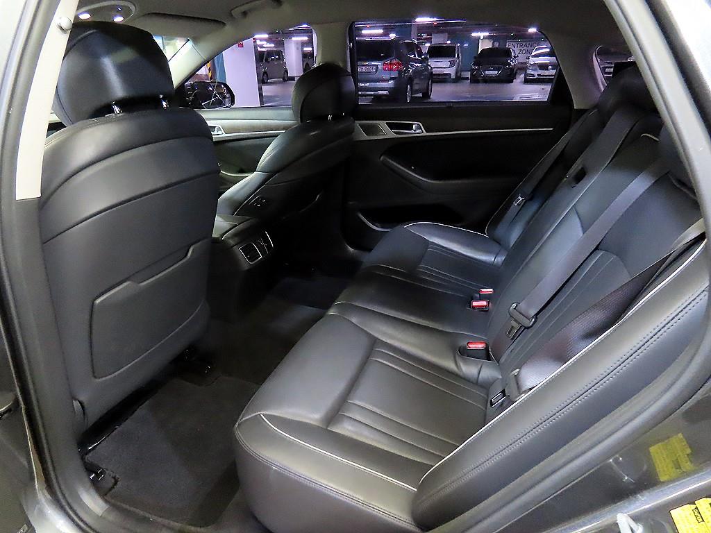 Genesis G80 - Vista 7
