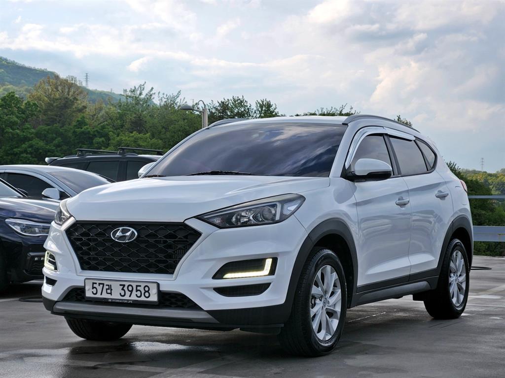 HYUNDAI Tucson 2019 Blanco - Importación desde Corea - HF Imports Iquique - Foto 1