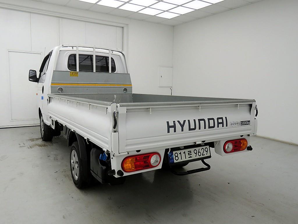 Small Truck Cargo (small) - Vista 3