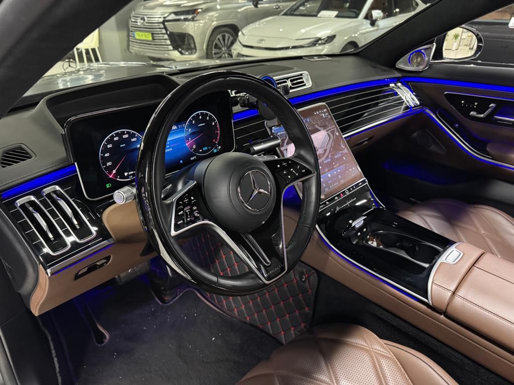 Mercedes Benz S Class - Vista 4