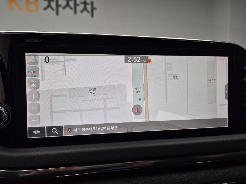 HYUNDAI Sonata - Vista 12