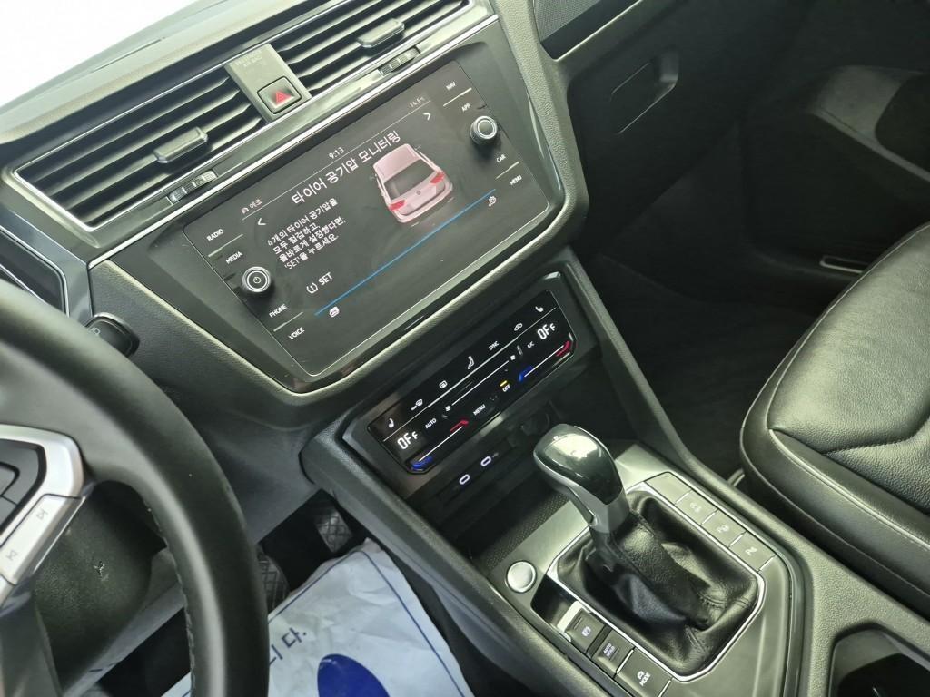 Volkswagen Tiguan - Vista 10