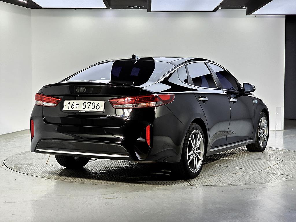 KIA K5 - Vista 3