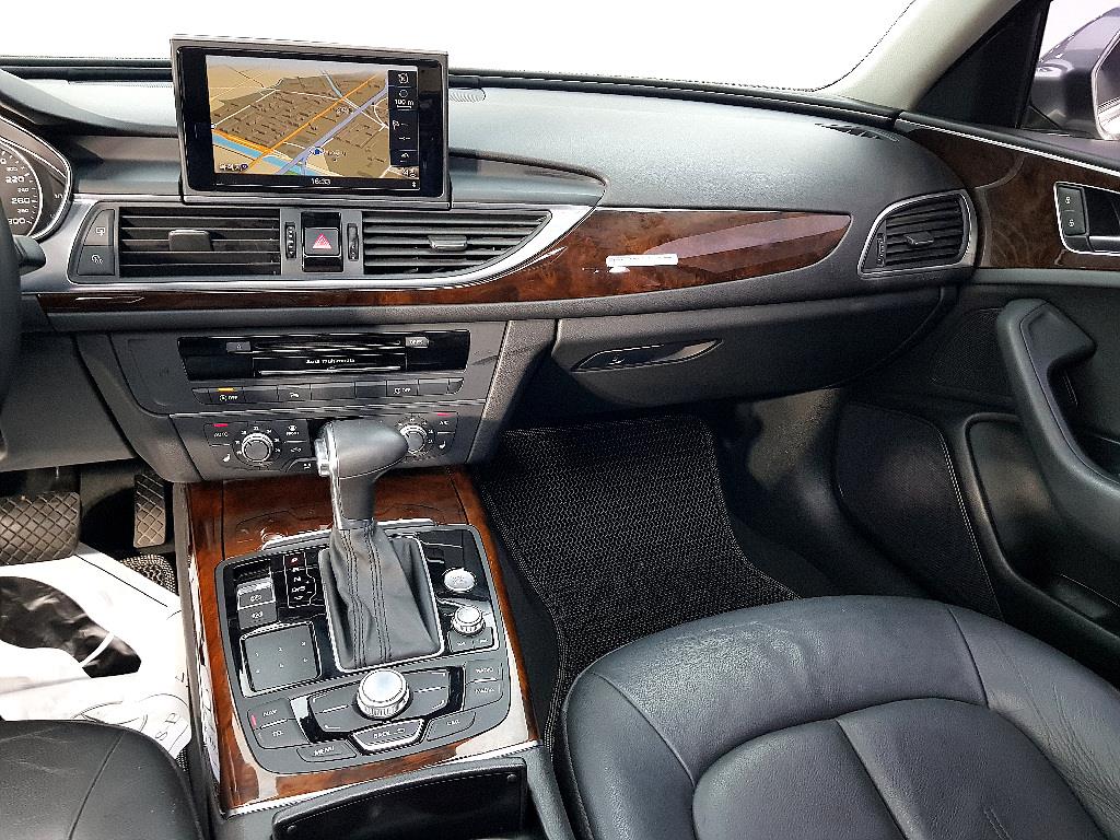 Audi A6 - Vista 10