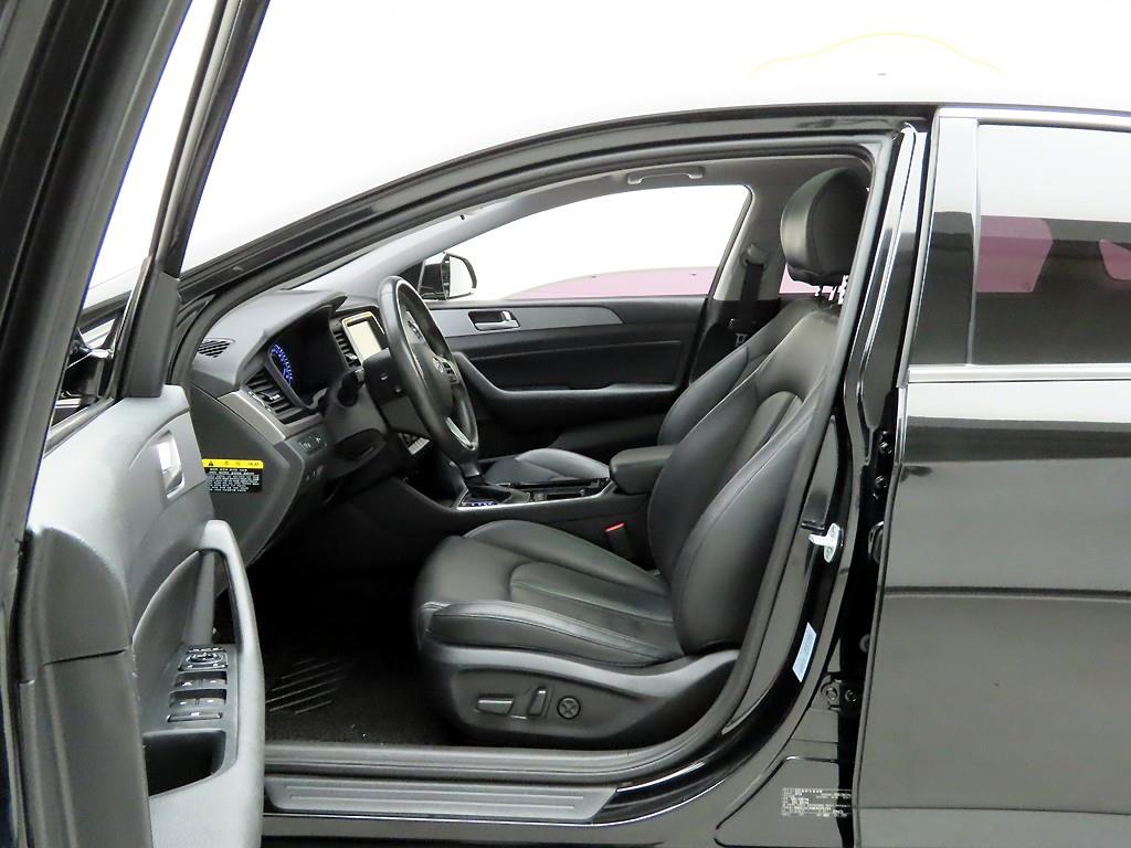 HYUNDAI Sonata - Vista 11