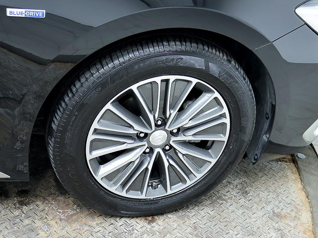HYUNDAI Grandeur 2019 Negro - Importación desde Corea - HF Imports Iquique - Foto 7