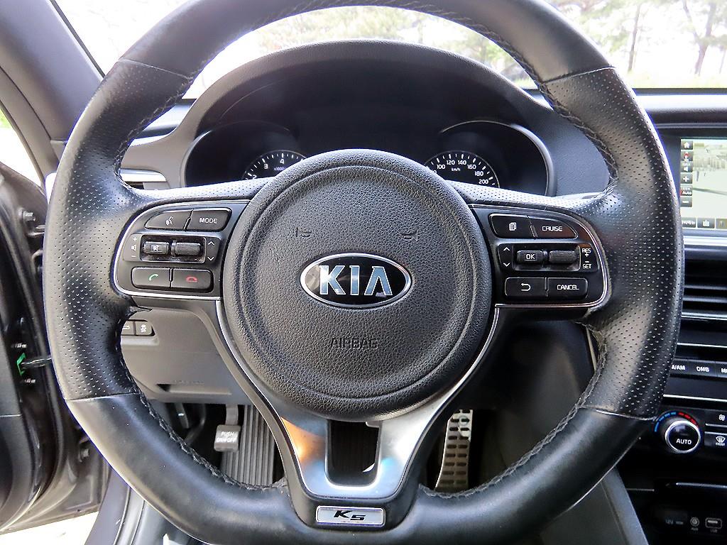 KIA K5 - Vista 8