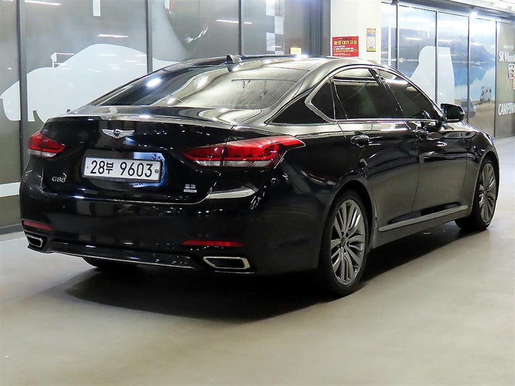 Genesis G80 - Vista 4