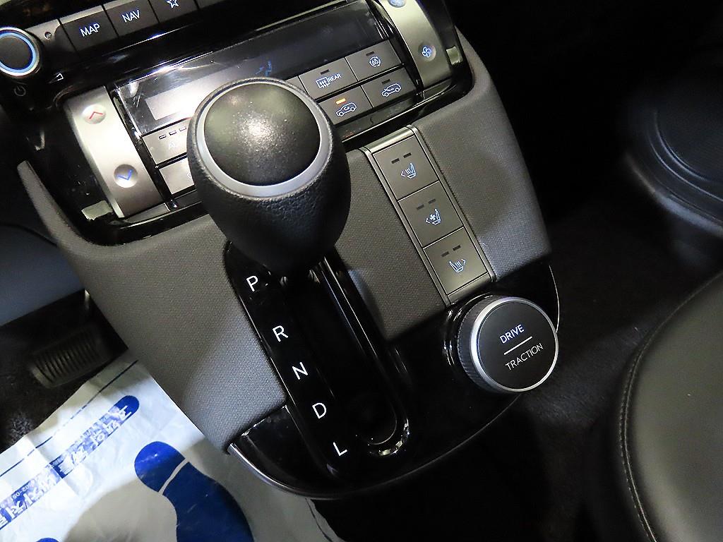 HYUNDAI Casper - Vista 12