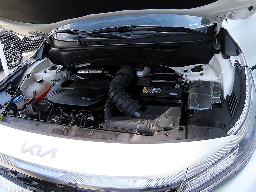 KIA Seltos 2023 Blanco - Importación desde Corea - HF Imports Iquique - Foto 18