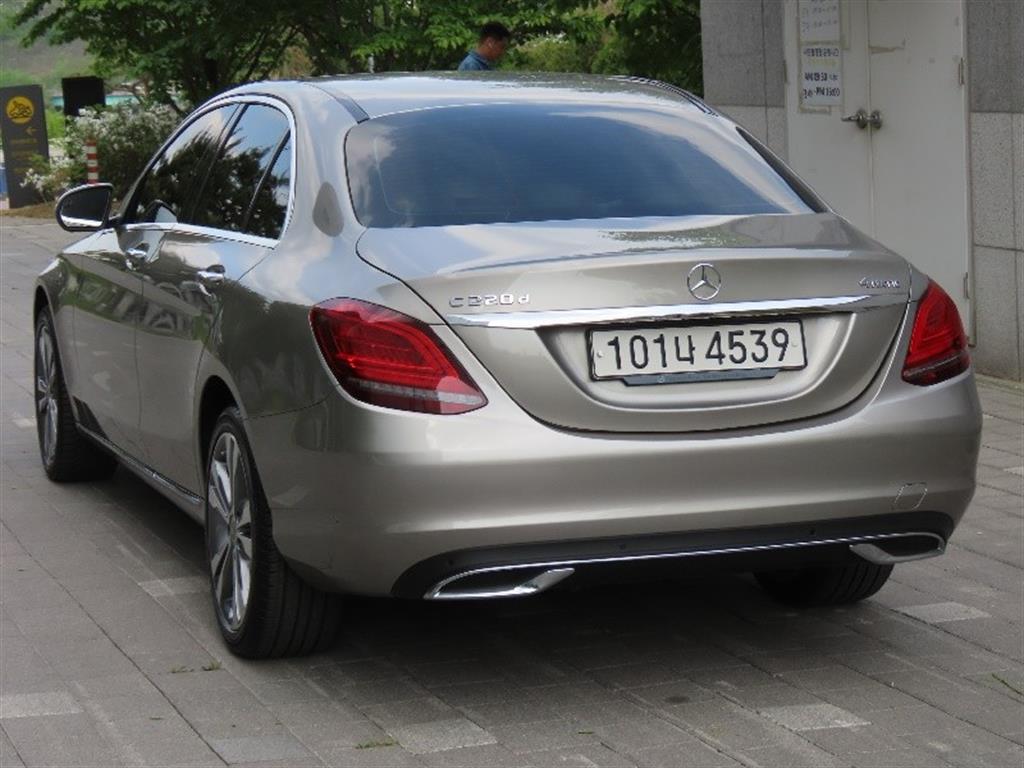 Mercedes Benz C Class - Vista 7