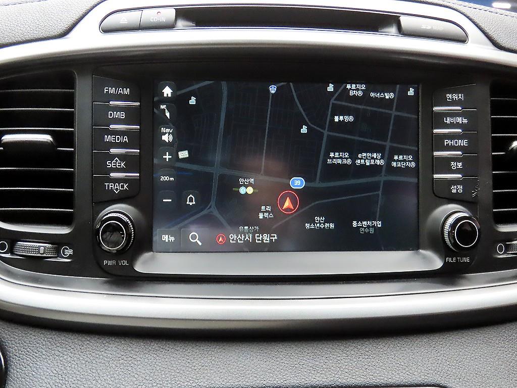 KIA Sorento - Vista 9