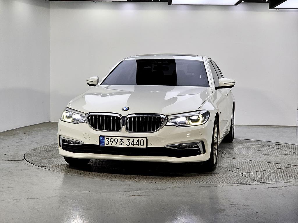 BMW 5 Series - Vista 2