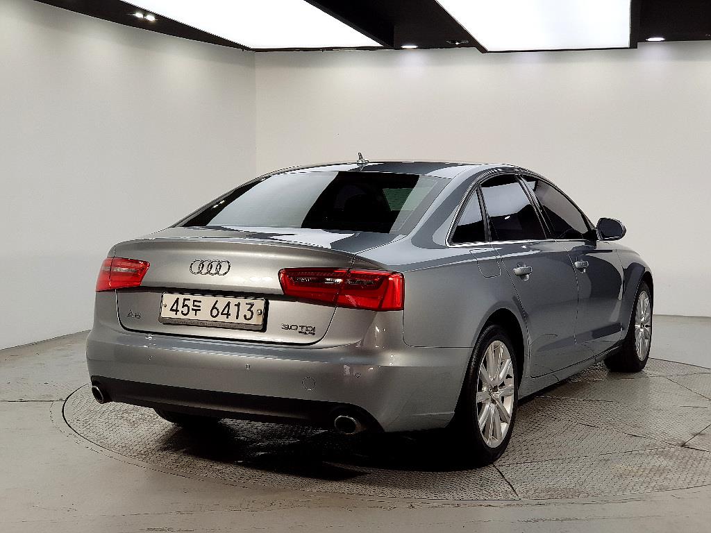 Audi A6 - Vista 4