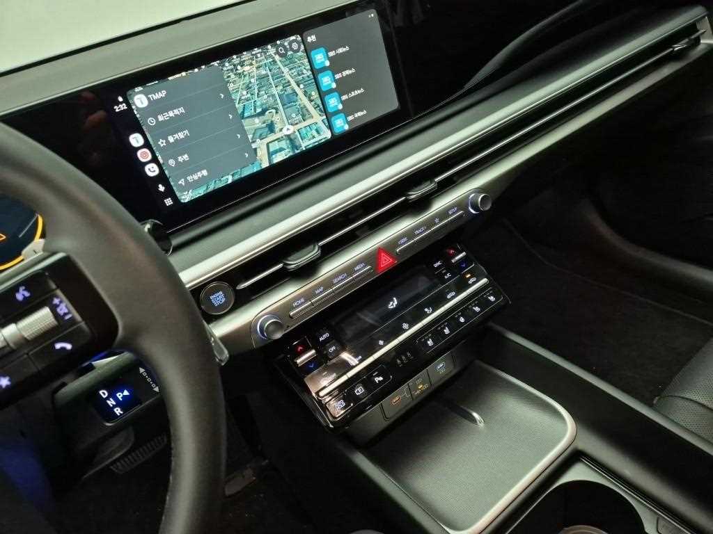 HYUNDAI Grandeur - Vista 7