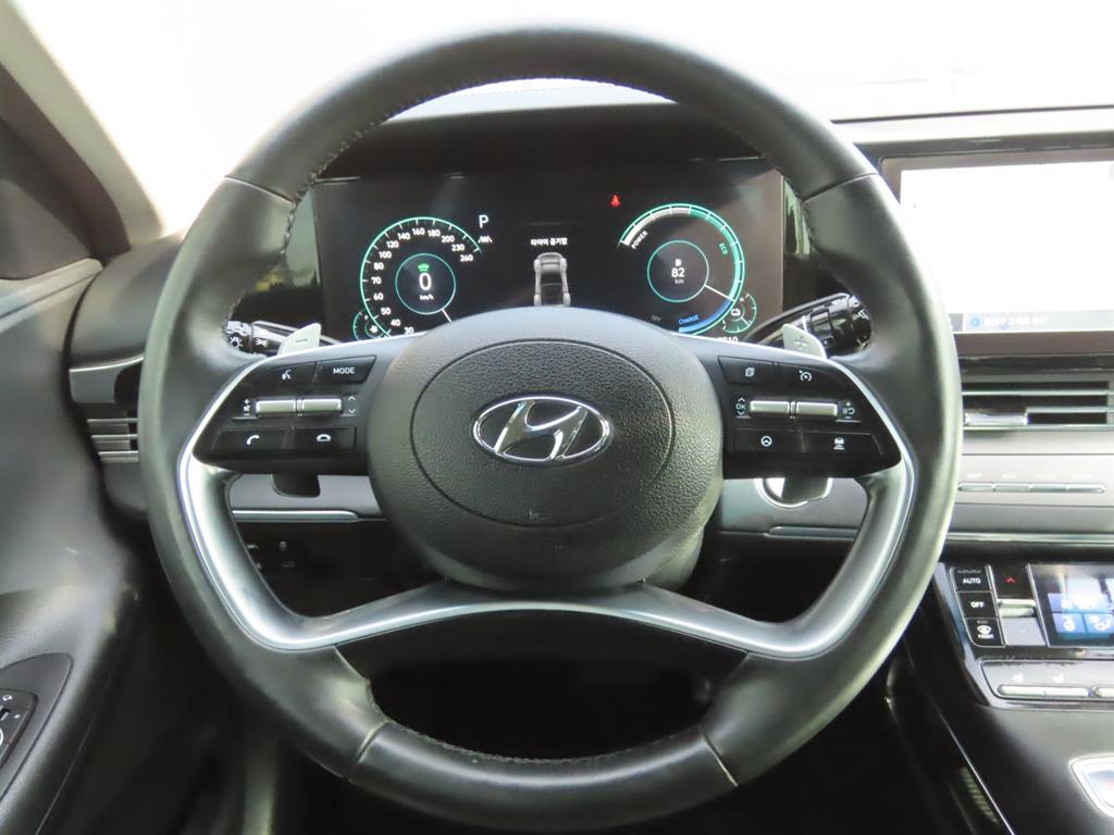 HYUNDAI Grandeur 2022 Negro - Importación desde Corea - HF Imports Iquique - Foto 10