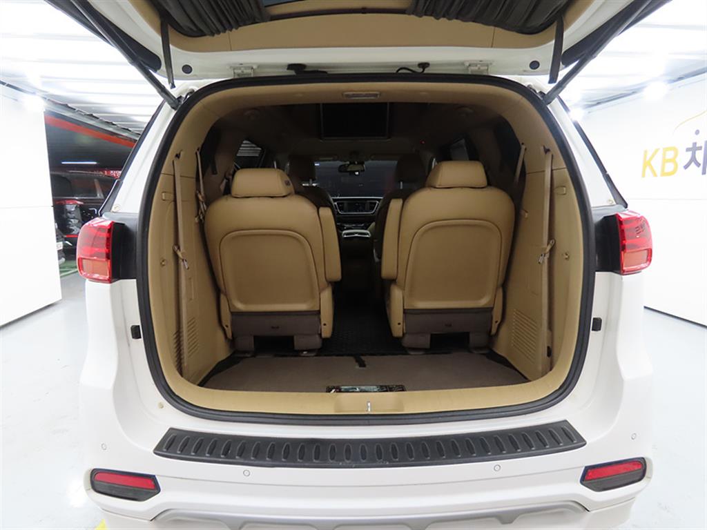KIA Carnival 2020 Blanco - Importación desde Corea - HF Imports Iquique - Foto 18