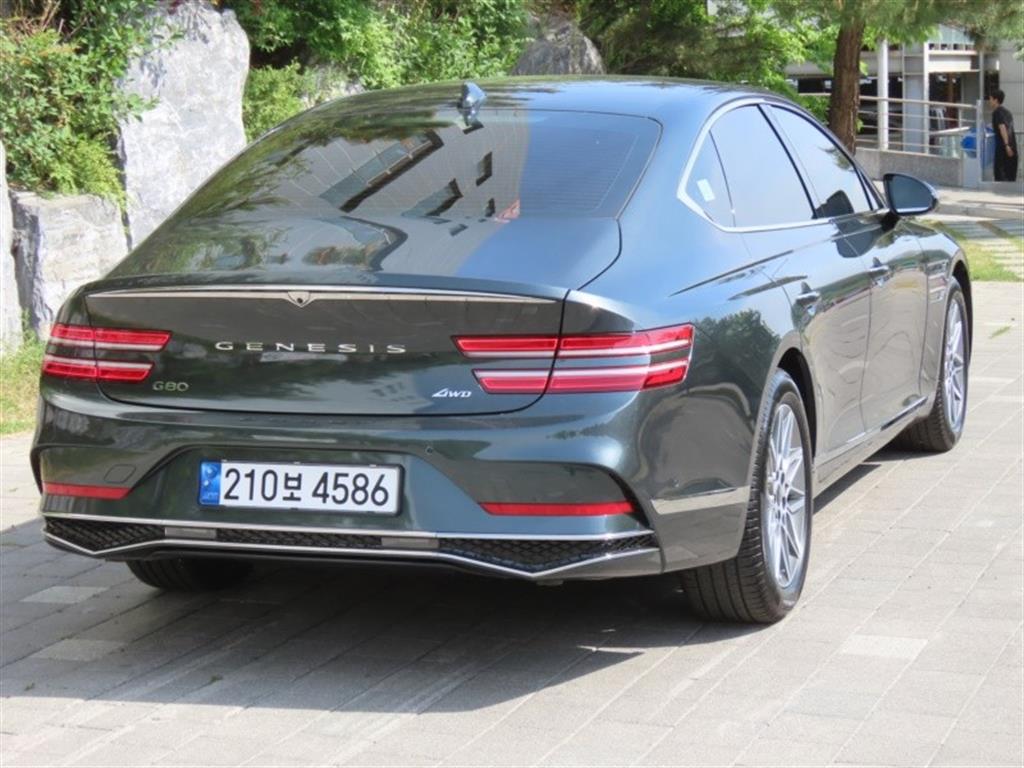 Genesis G80 - Vista 5