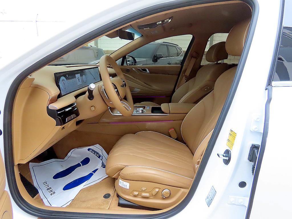 Genesis G80 - Vista 5
