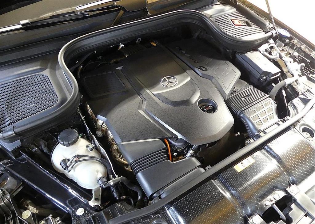 Mercedes Benz GLE Class - Vista 5