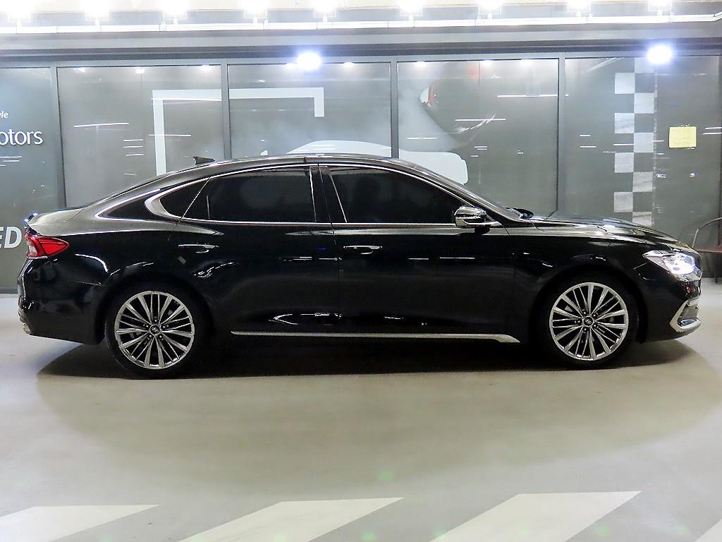 HYUNDAI Grandeur - Vista 3