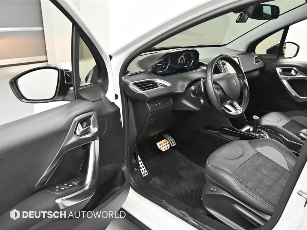 Peugeot 2008 - Vista 11