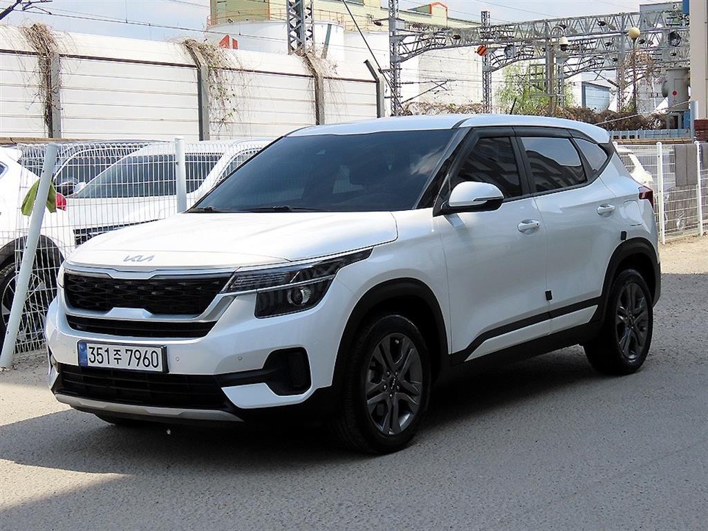 KIA Seltos - Vista 2