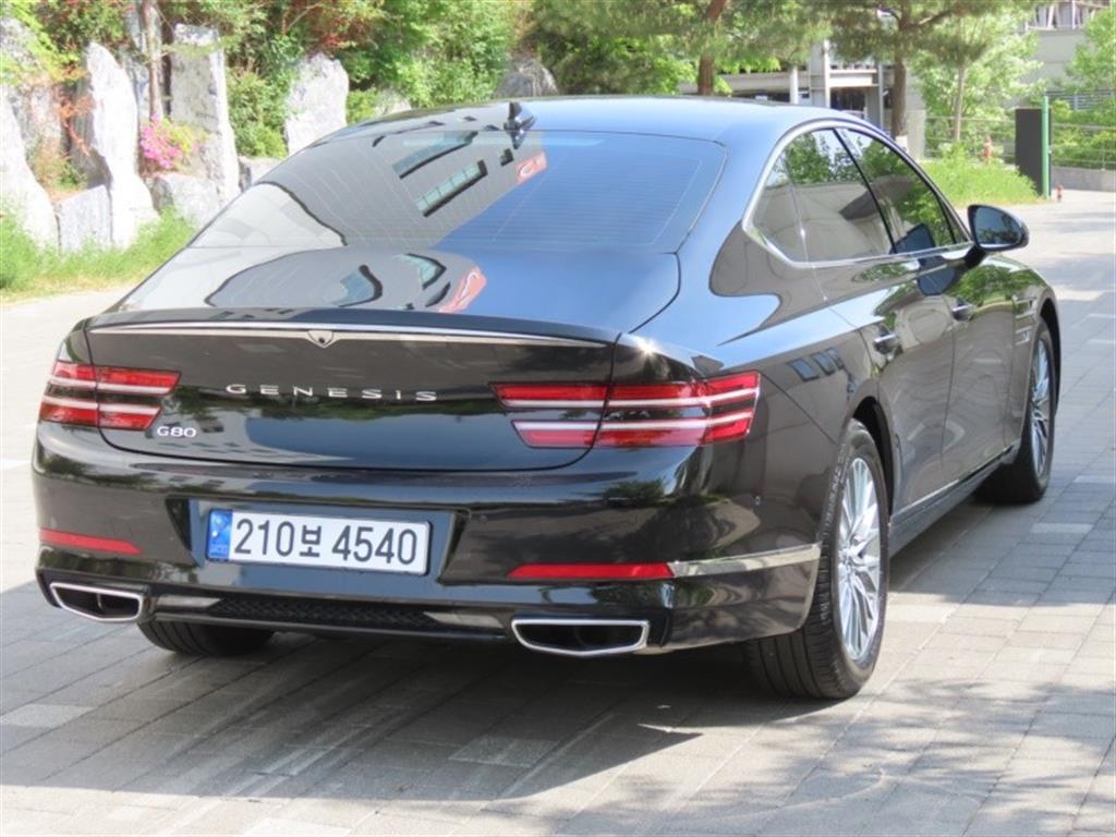 Genesis G80 - Vista 5