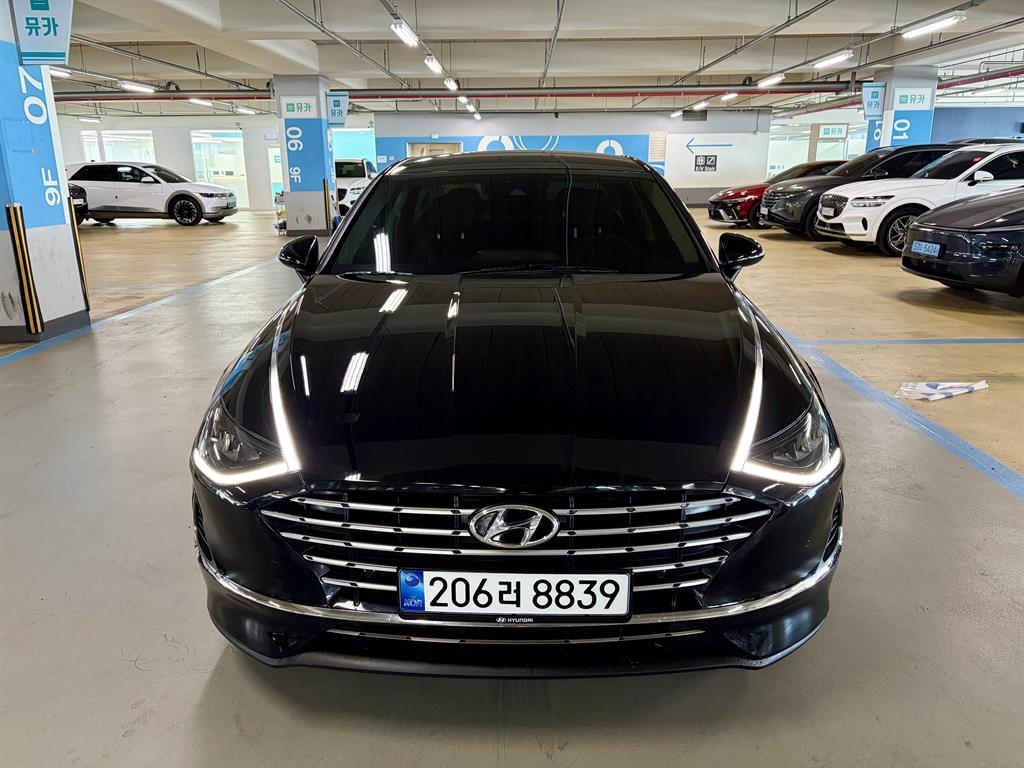 HYUNDAI Sonata - Vista 2