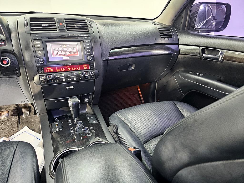 KIA Mohave - Vista 10