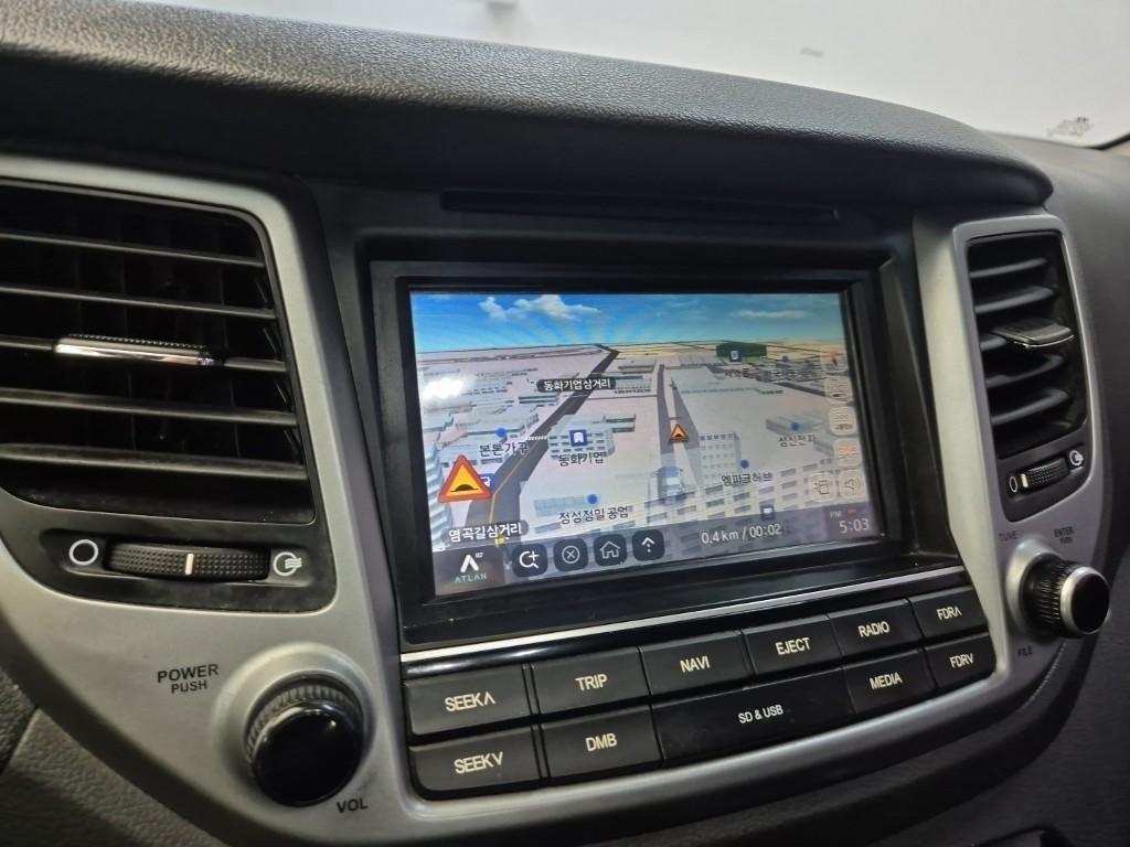 HYUNDAI Tucson 2017 Gris - Importación desde Corea - HF Imports Iquique - Foto 13