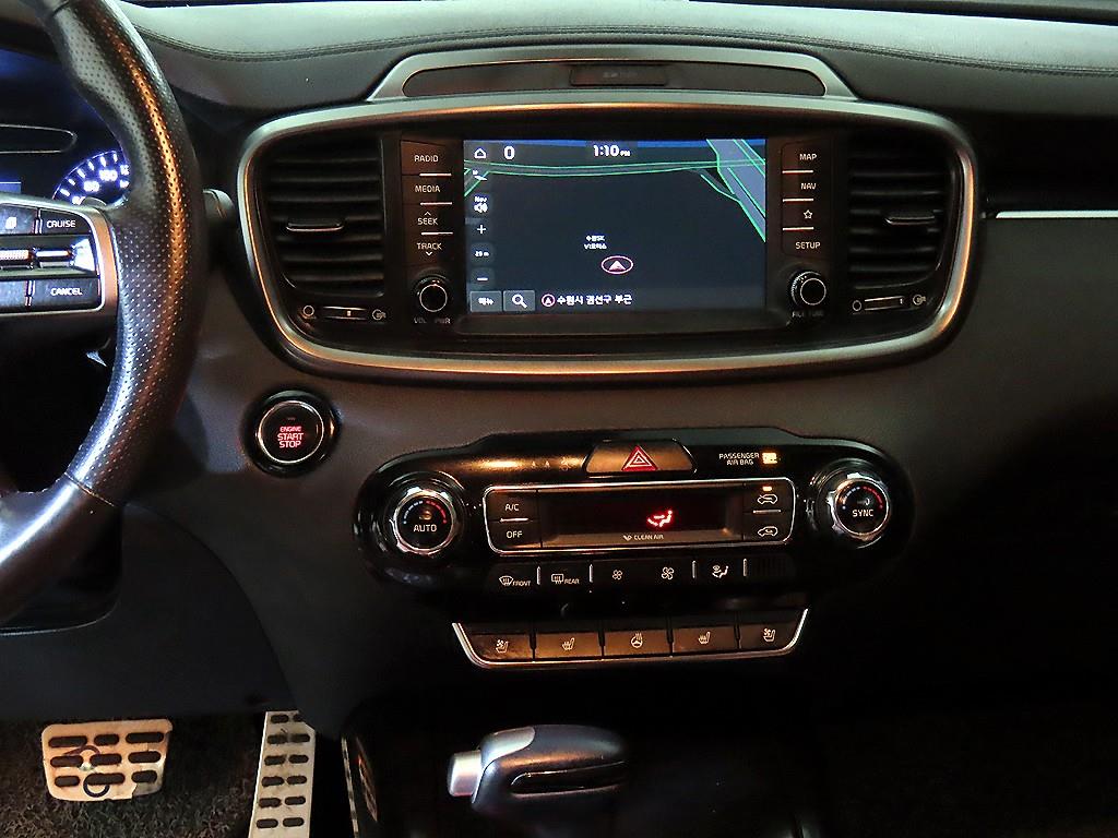 KIA Sorento - Vista 11