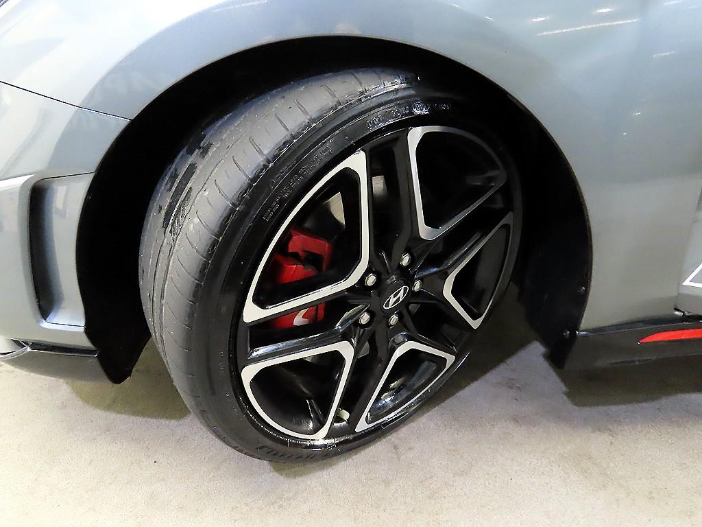 HYUNDAI Veloster 2020 Gris - Importación desde Corea - HF Imports Iquique - Foto 18