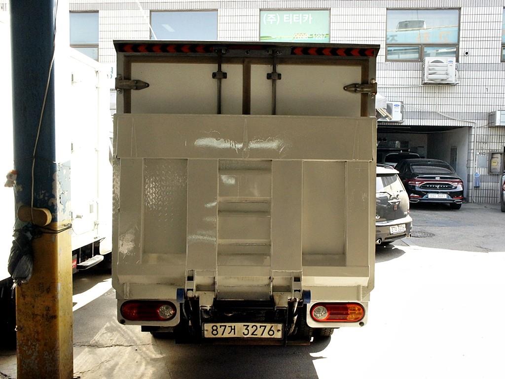 Small Truck Cargo (small) - Vista 5