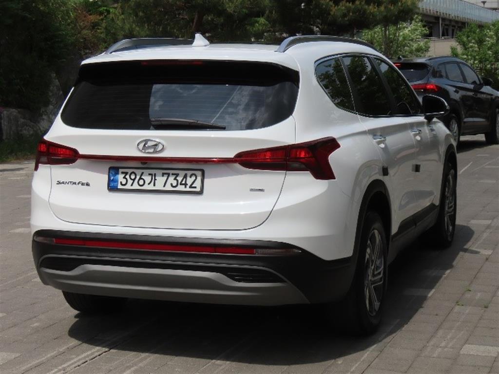 HYUNDAI Santa Fe - Vista 5