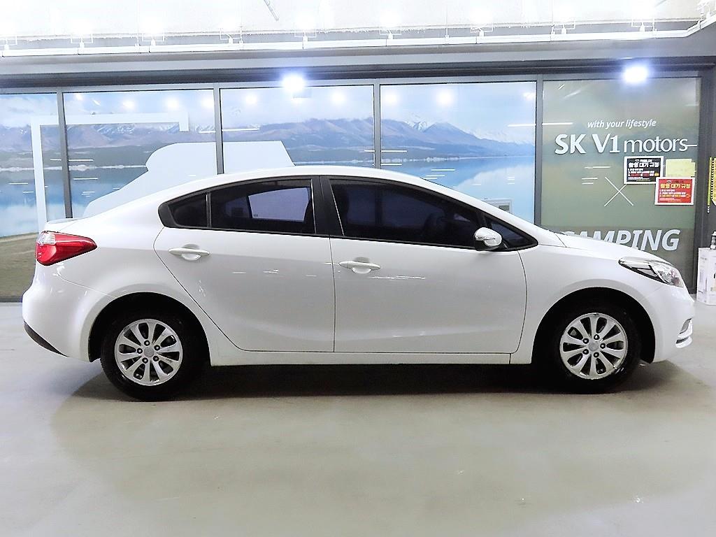 KIA K3 - Vista 3