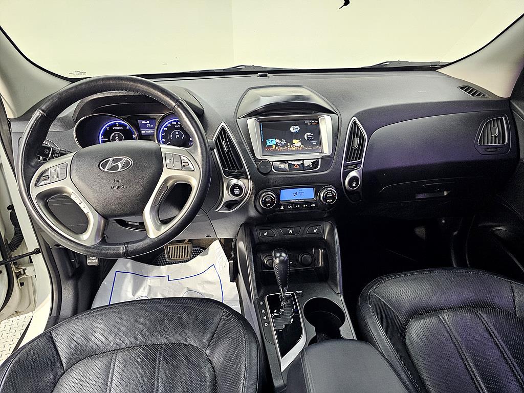 HYUNDAI Tucson - Vista 5