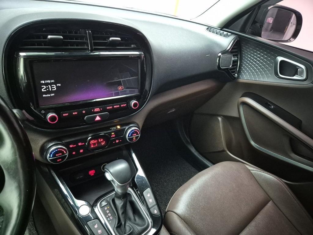 KIA Soul - Vista 10