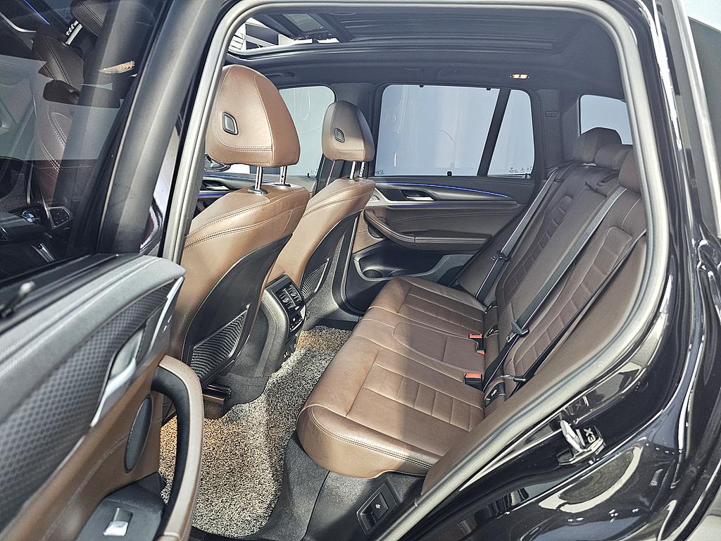 BMW X3 - Vista 9