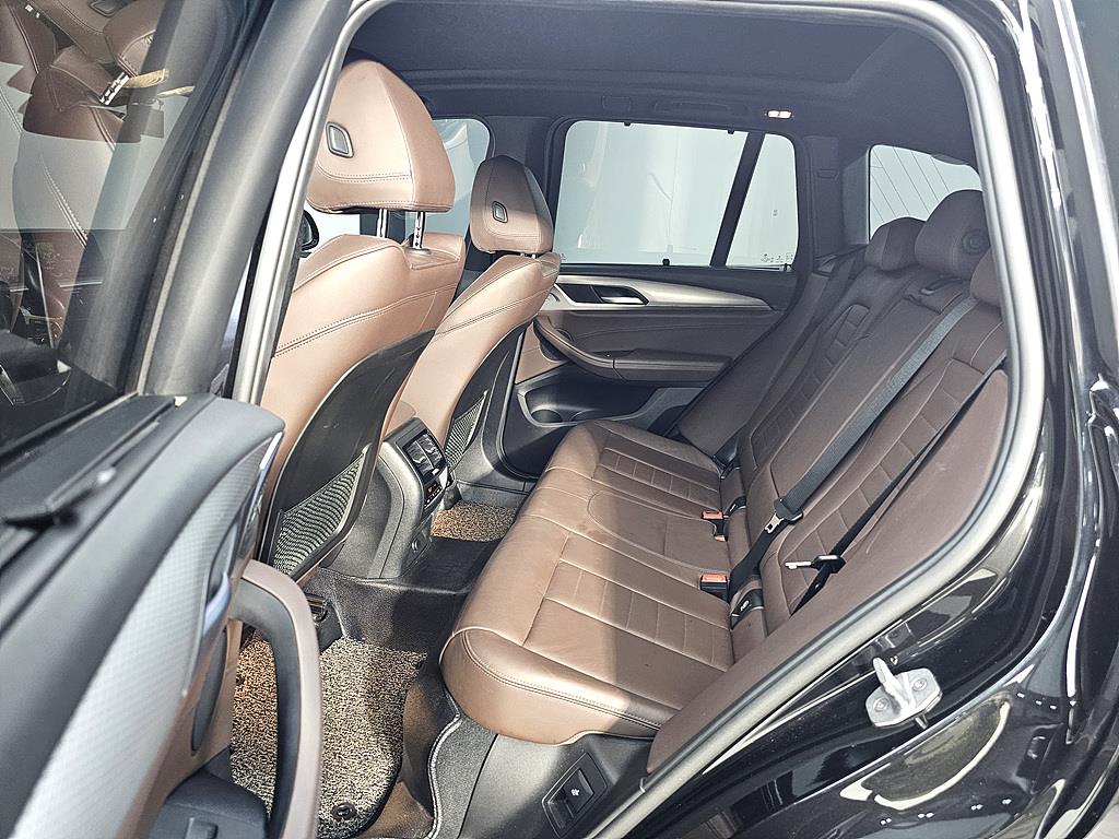 BMW X3 - Vista 9
