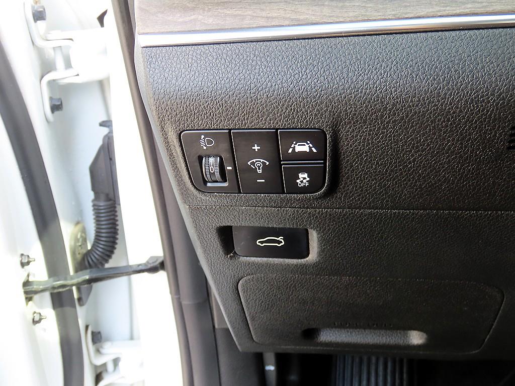 KIA K5 - Vista 12