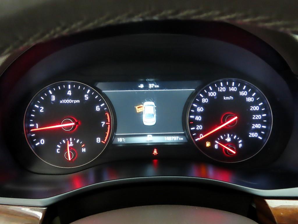 KIA K7 - Vista 5