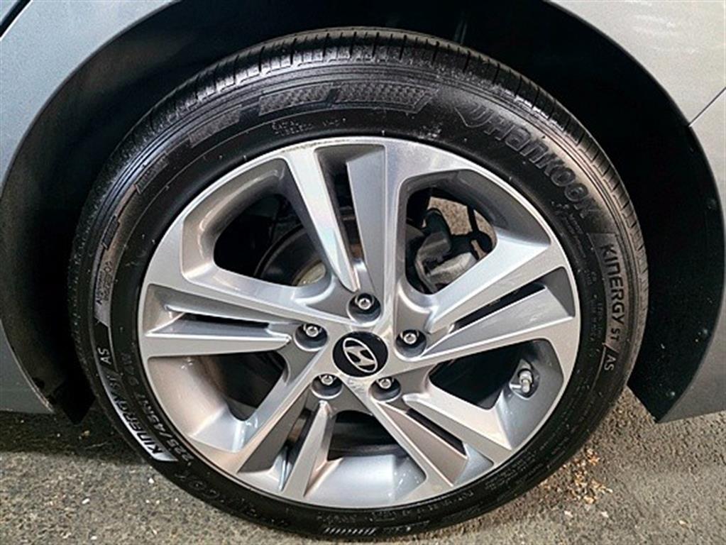 HYUNDAI Avante 2018 Gris - Importación desde Corea - HF Imports Iquique - Foto 19