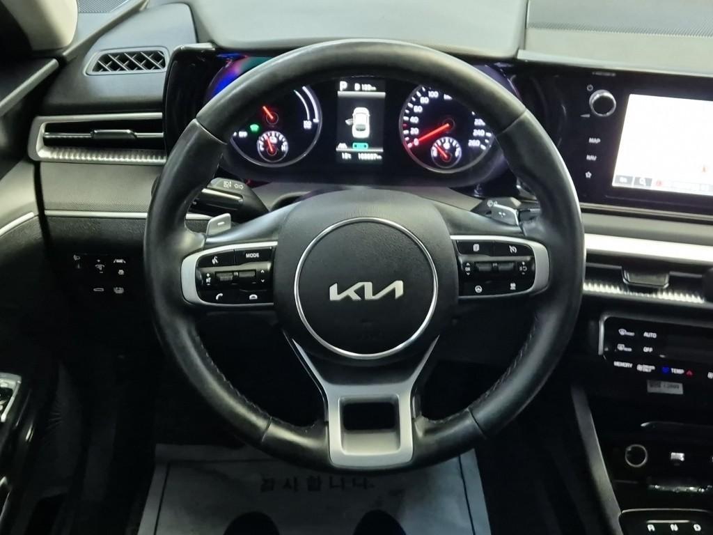 KIA K5 - Vista 8