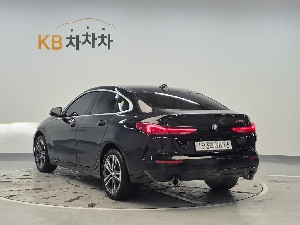 BMW 2 series - Vista 3
