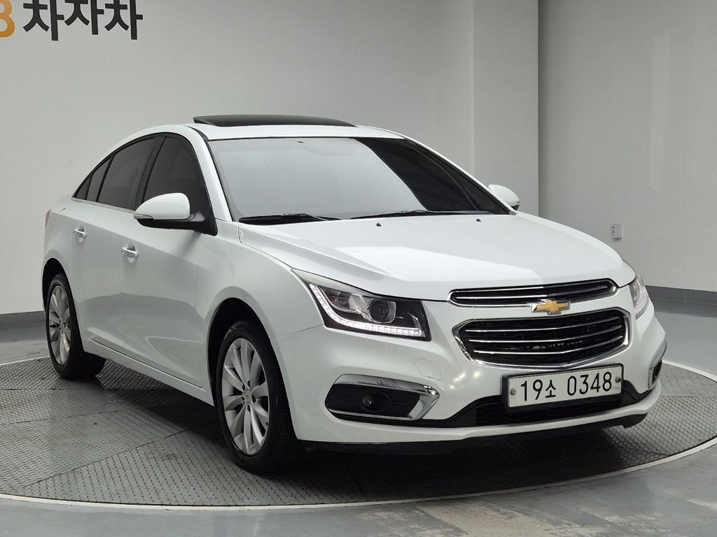 Chevrolet Cruise - Vista 4