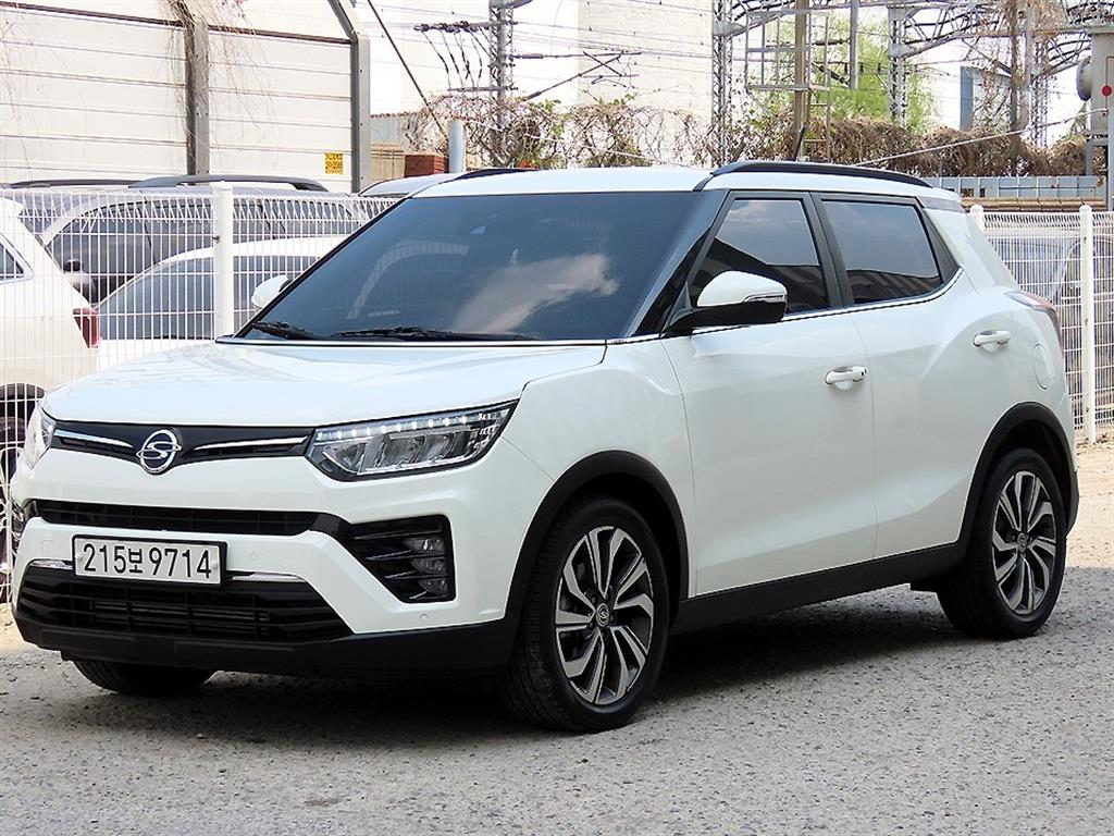 Ssangyong Tivoli - Vista 2