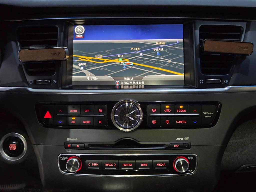 KIA K9 - Vista 11